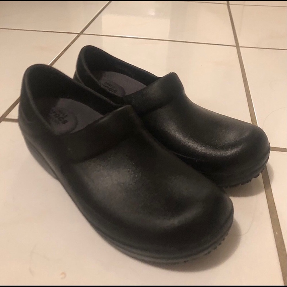New Black Crocs Women’s Neria Pro II Clog